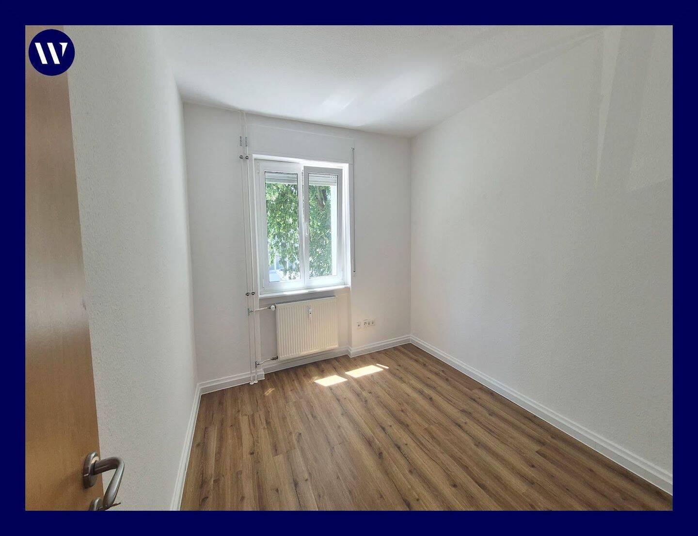 Frisch renoviert mit gutem Schnitt, 3 Zimmer + separate Küche, Tageslichtbad mit Wanne, 78224 Singen (Hohentwiel)