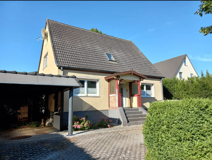 Freisteh. groß.Einfamhaus 175qm über 3 Etagen und 2 Einliegerwohnungen, 18437 Stralsund