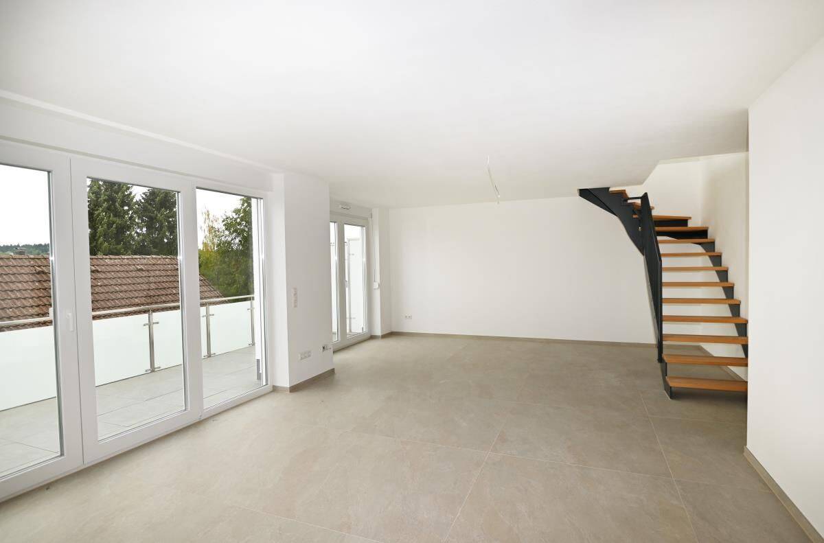 Neue, moderne 5-Zimmer-Maisonette-Wohnung in Freudenstadt, 72250 Freudenstadt