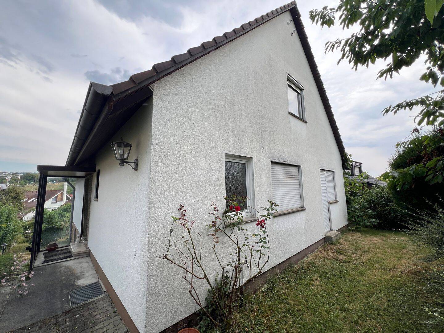 Zuhause mit Zukunft – Seltene Gelegenheit in begehrter Aussichtslage von Esslingen-Sulzgries, 73733 Esslingen am Neckar