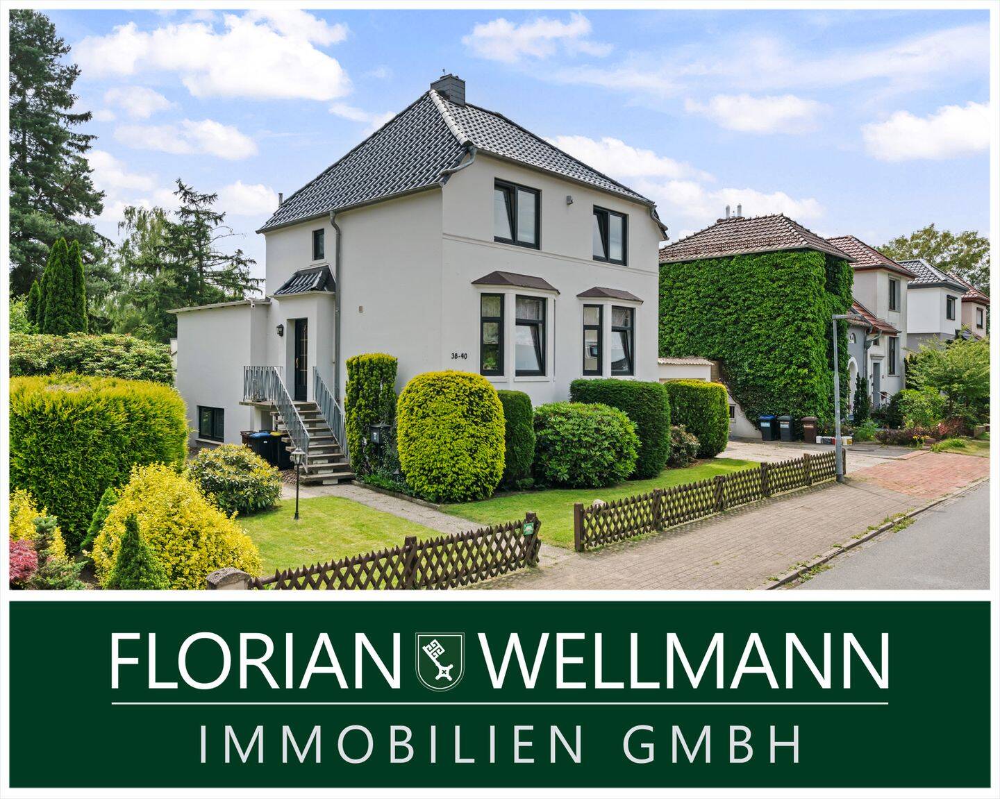 Traumhaftes 7-Zimmer-Einfamilienhaus mit Garage, weitläufigem Garten und eigenem See!, 28259 Bremen (Grolland Kirchhuchting Mittelshuchting Sodenmatt)