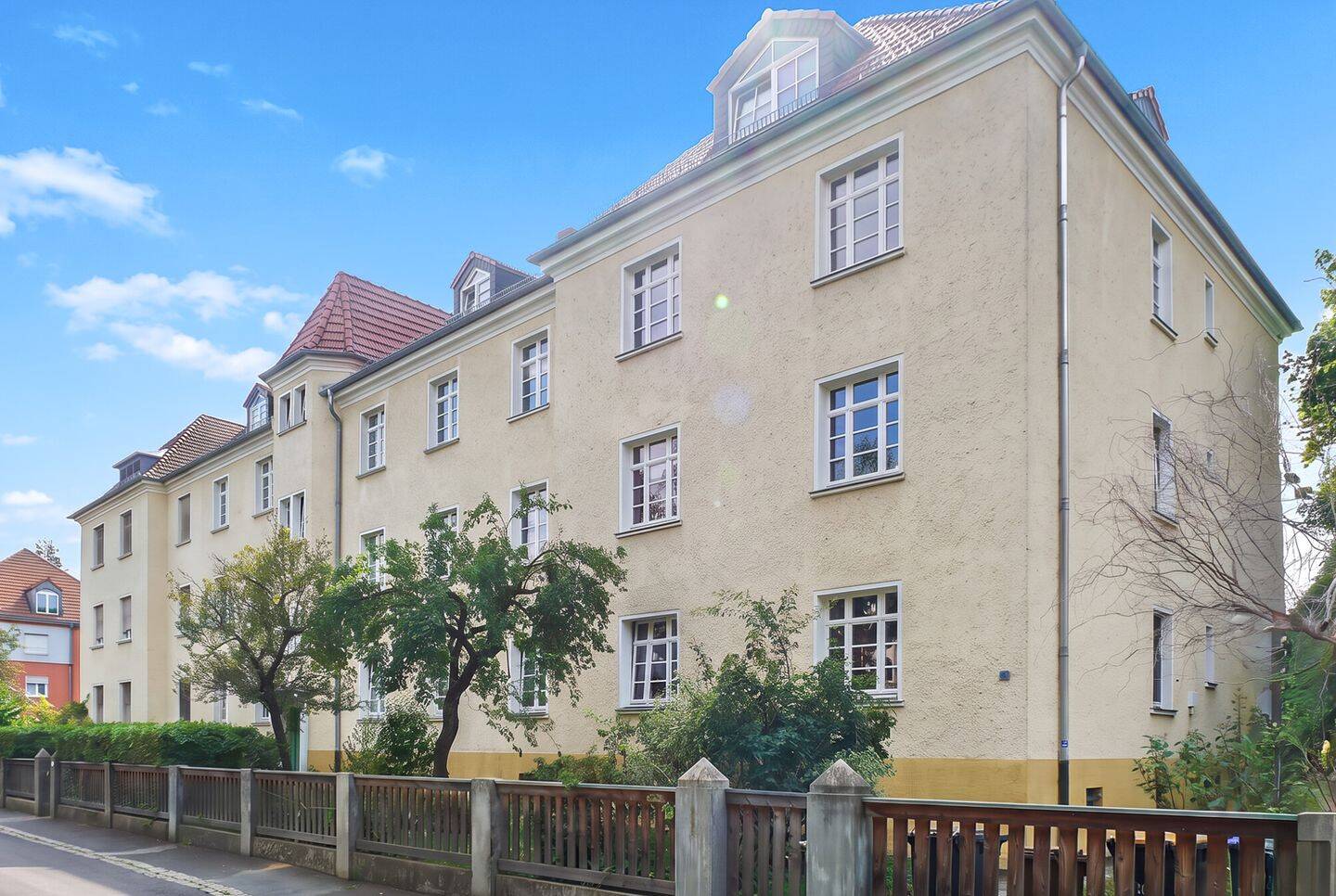 Mietfreie 2,5-Zimmer-Wohnung mit Balkon, 1129 Dresden (Hellerberge Pieschen-Nord/Trachenberge Trachau)