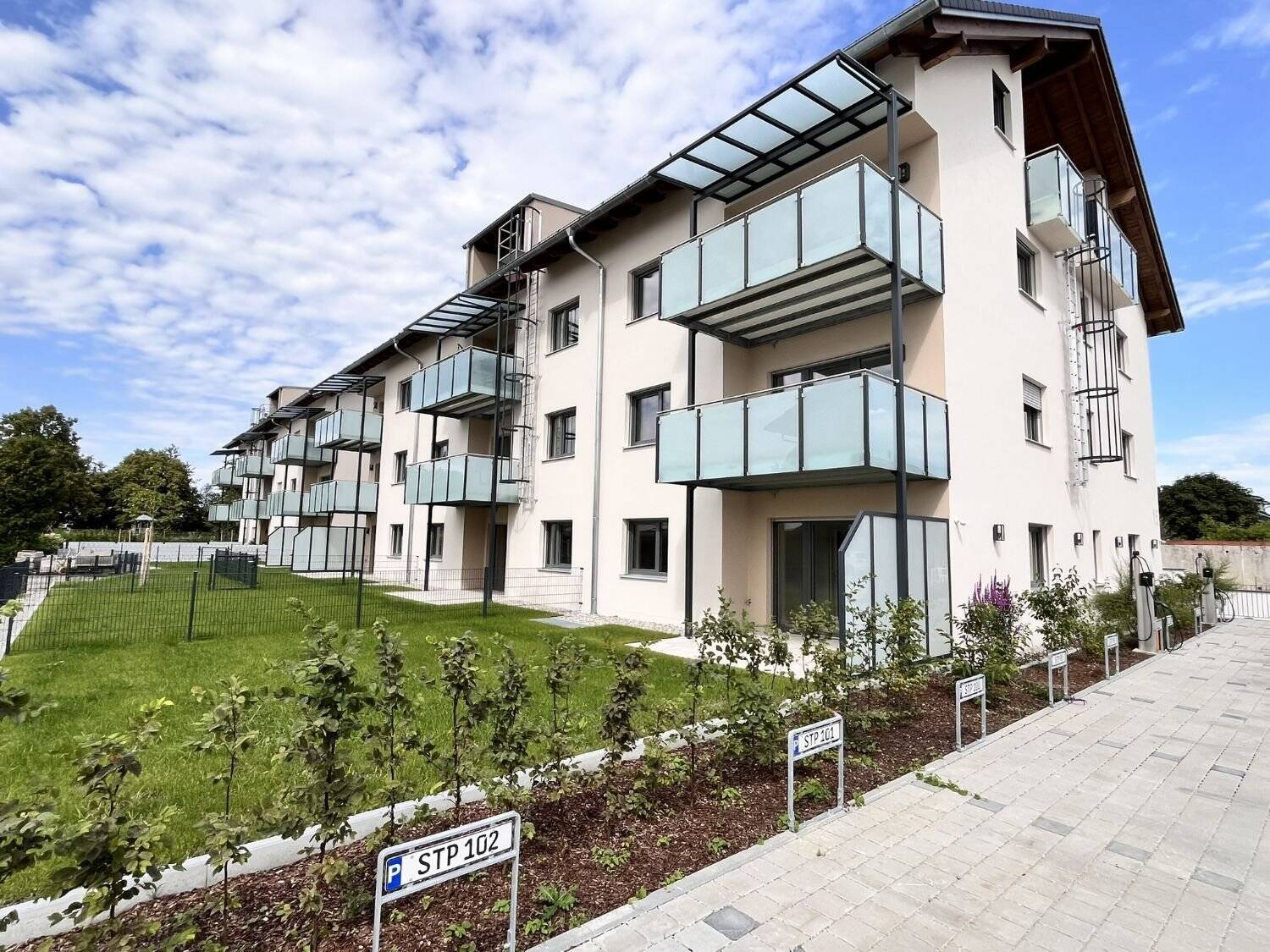 PREISSENKUNG * 3-ZI- NEUBAUWOHNUNG IM 1.OG (H2/WE26), 84562 Mettenheim