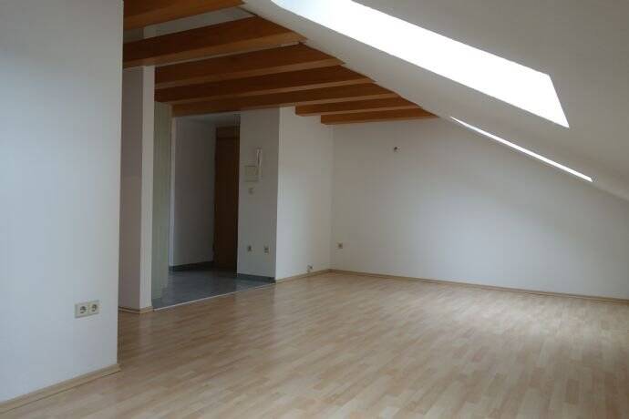 2-Zimmer-Dachgeschosswohnung in der Schwetzinger- Vorstadt, 68165 Mannheim (Fahrlach Oststadt Schwetzingerstadt)