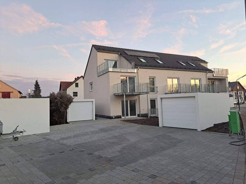 Attraktive 2-Zimmer-Wohnung mit sonnigem Balkon, mitten in Manching, ab 01.09.2026, 85077 Manching