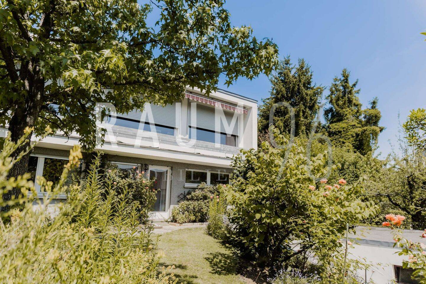 Aussicht, Raum & Zukunft | Freistehendes Einfamilienhaus in begehrter Höhenlage am Burgberg, 96215 Lichtenfels