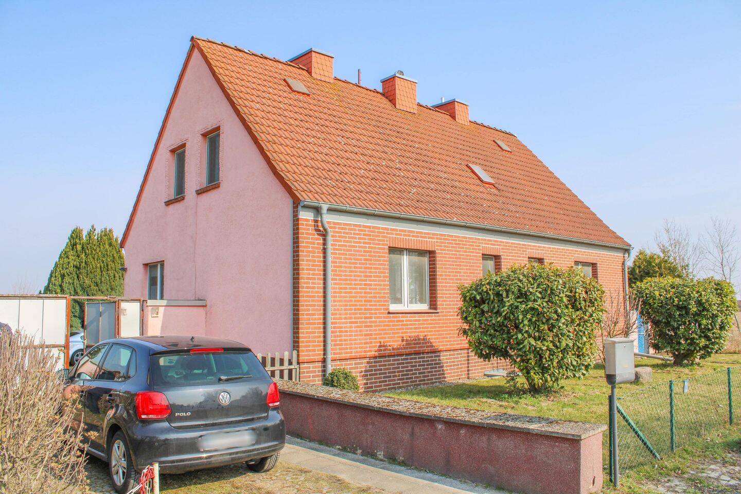 Ein-/Zweifamilienhaus mit großem Garten und Modernisierungspotenzial, 15234 Frankfurt (Oder)