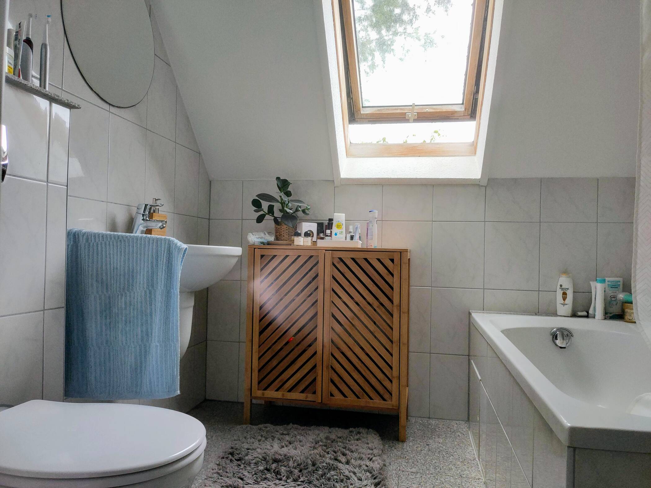 Charmante 2 1/2-Zimmer-Wohnung, 90482 Nürnberg (Freiland Laufamholz Mögeldorf Rehhof Unterbürg)