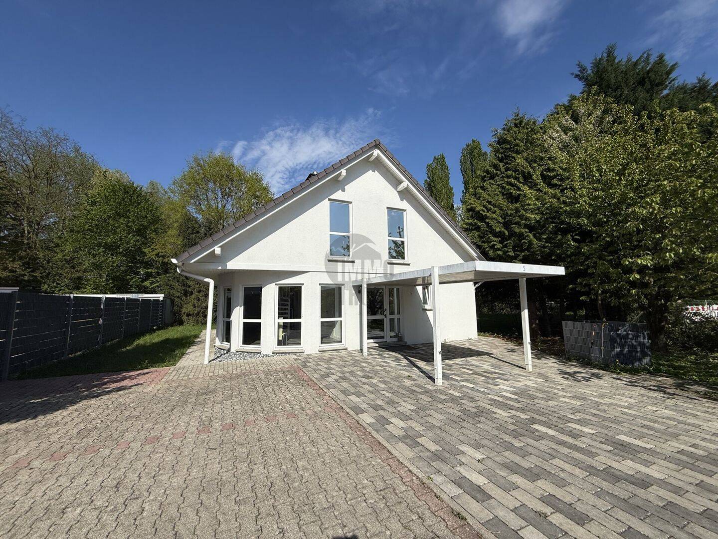 GROSSZÜGIGES EINFAMILIENHAUS MIT MODERNEM WOHNKOMFORT UND TOP-GRUNDSTÜCK, 77933 Lahr/Schwarzwald