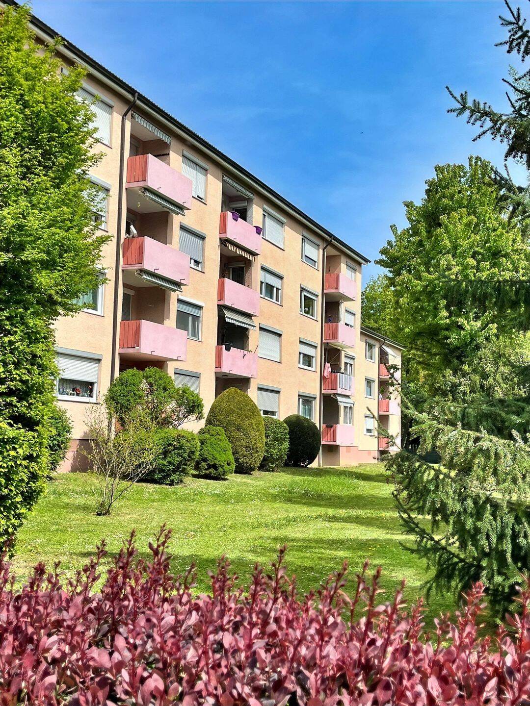 4-Zimmer-Wohnung – ruhig und nicht weit ins Stadtzentrum, 71083 Herrenberg