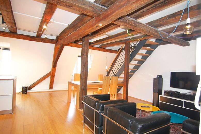 Extrovertierte Galerie-Maisonette im Barock, 68159 Mannheim (Jungbusch Mühlauhafen Quadrate)