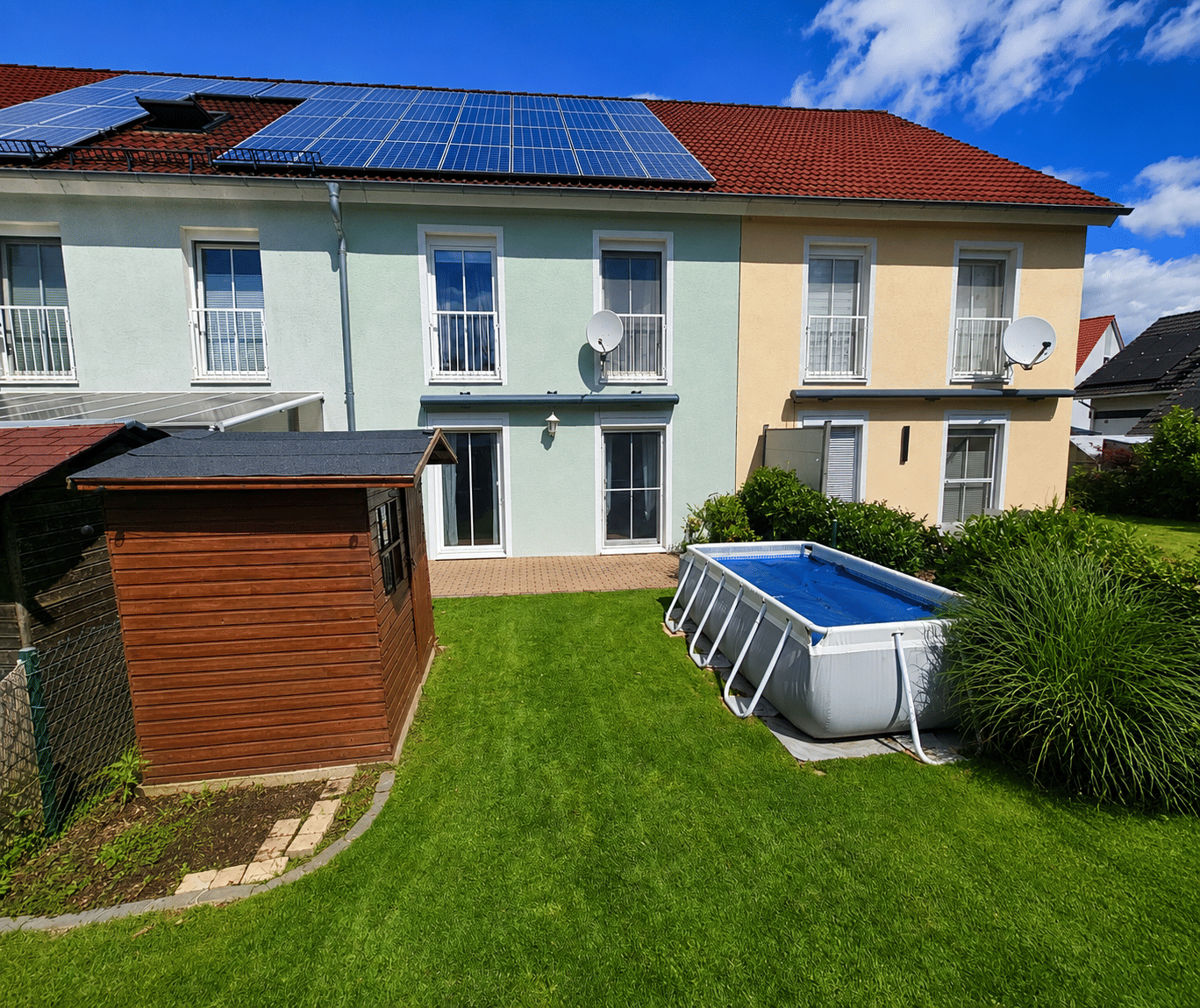 2019 renov. RMH in familienfreundlicher Umgebung! EBK, Terrasse, kl. Garten, Carport mit Wallbox, 4420 Markranstädt