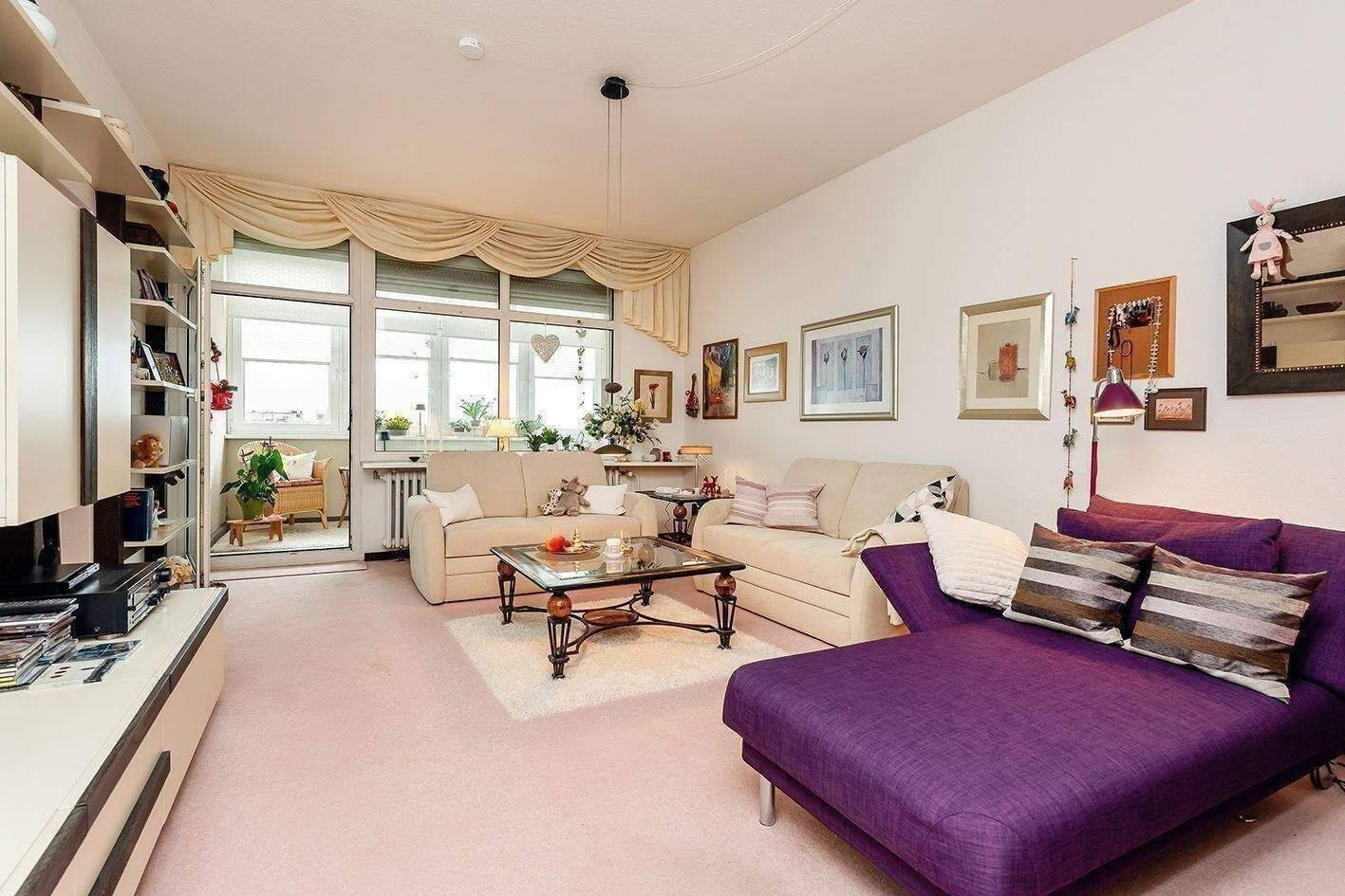Über den Dächern von Berlin: 2,5 Zimmer mit Fernsehturm-Blick, 13403 Berlin (Reinickendorf Kolonie Erholung Kolonie Gartenfreunde Tegel Wittenau)