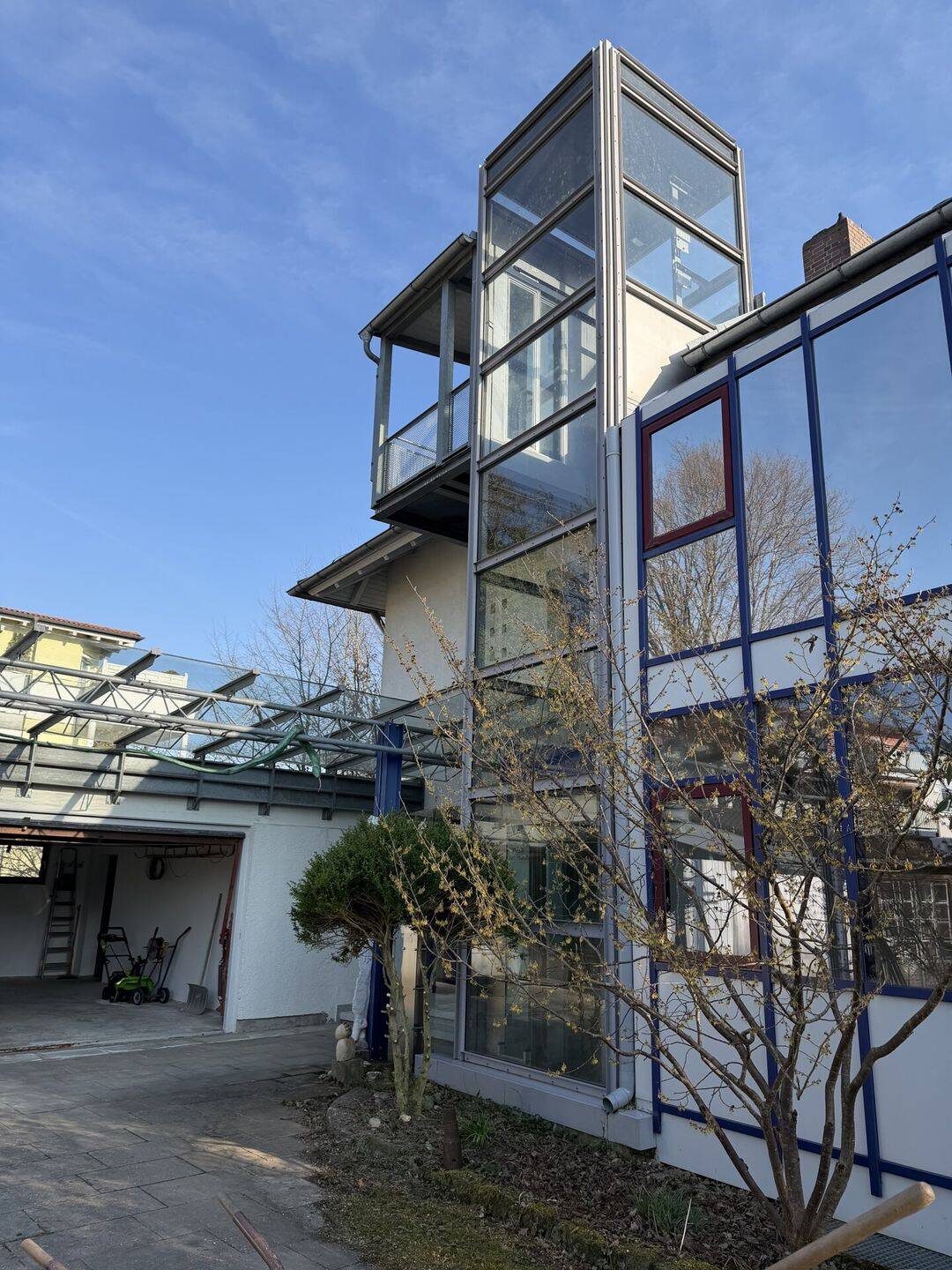 Arbeiten im Privatpark mitten im Zentrum Schwabmünchens