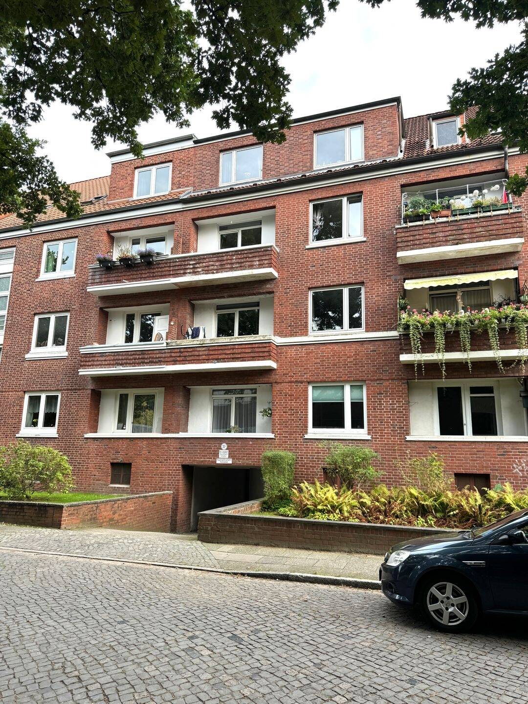 Dachgeschosswohnung in Langehorn, 22335 Hamburg (Hamburg-Nord Alsterdorf Fuhlsbüttel Groß Borstel Ohlsdorf)