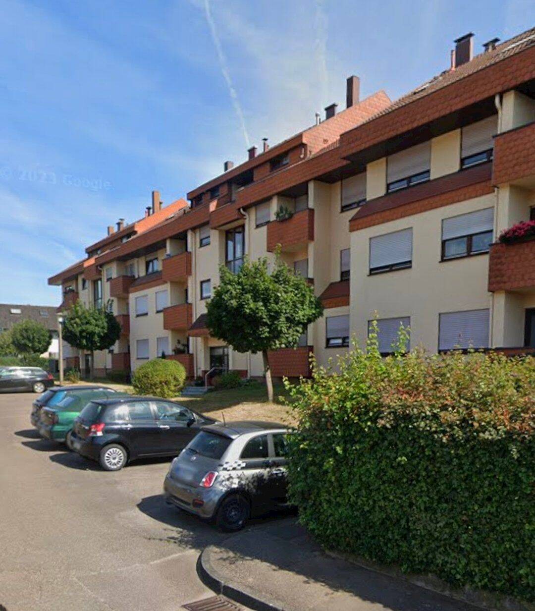 2,5 Zimmer-Wohnung mit Dachterrasse in Gundelsheim, 74831 Gundelsheim