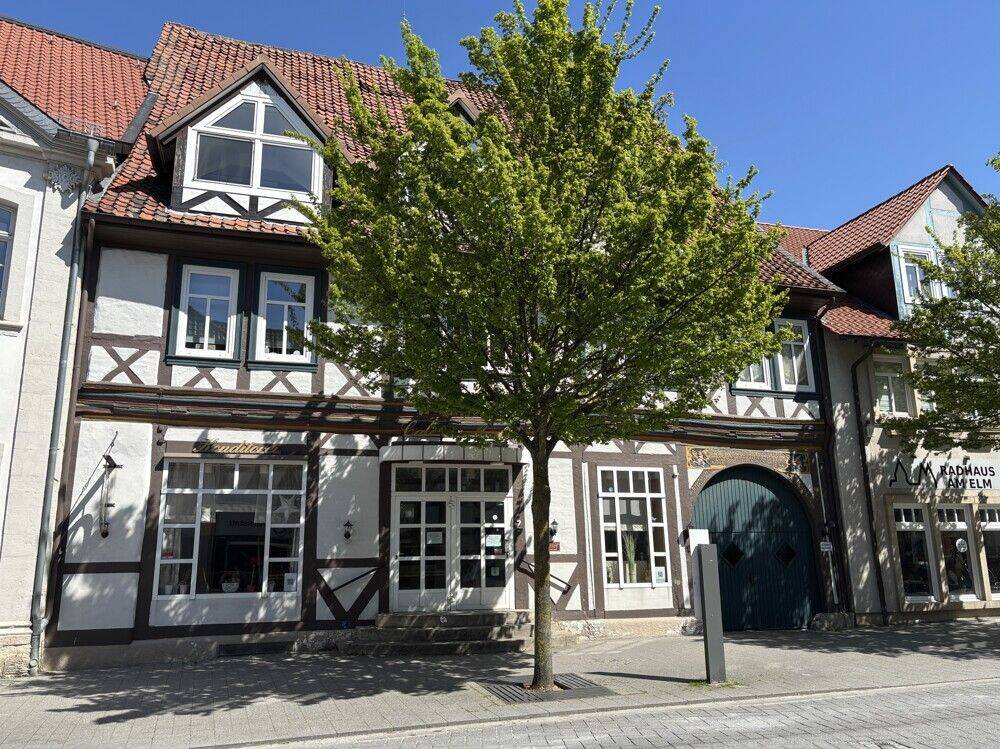 Zwangsversteigerung! Wohn- und Geschäftshaus in Königslutter am Markt! Gastronomie & 3 Wohnungen., 38154 Königslutter am Elm