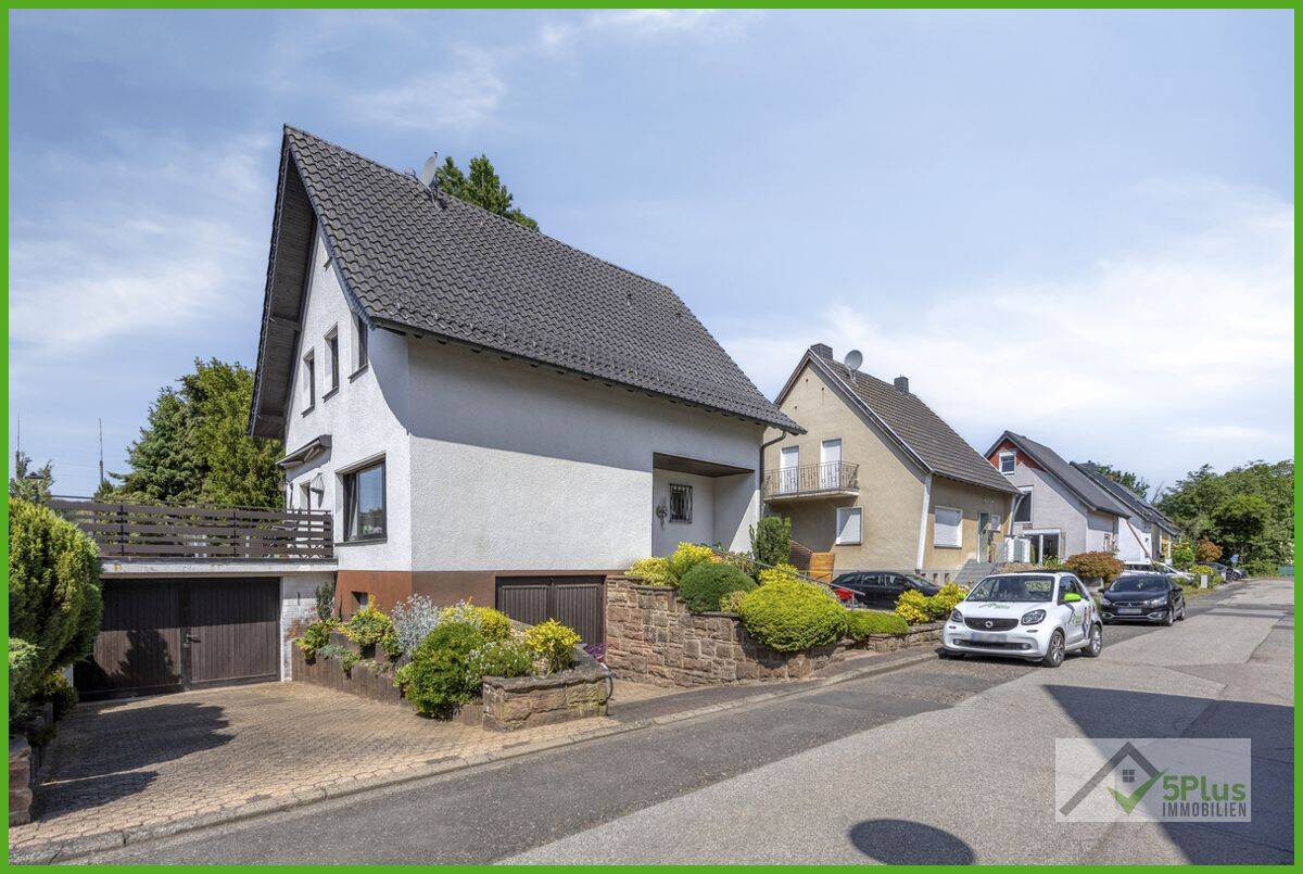 + 5PLUS + LEBEN ZWISCHEN NATUR & STADT: EFH MIT GROSSER TERRASSE & XXL GARAGE IN KREUZAU / ÜDINGEN +, 52372 Kreuzau