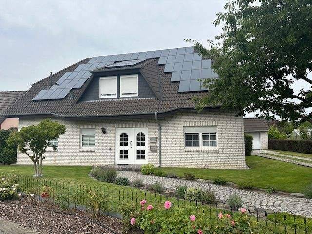 sehr gepflegtes 2-Familienhaus in ruhiger Lage in Uenglingen, 39576 Stendal