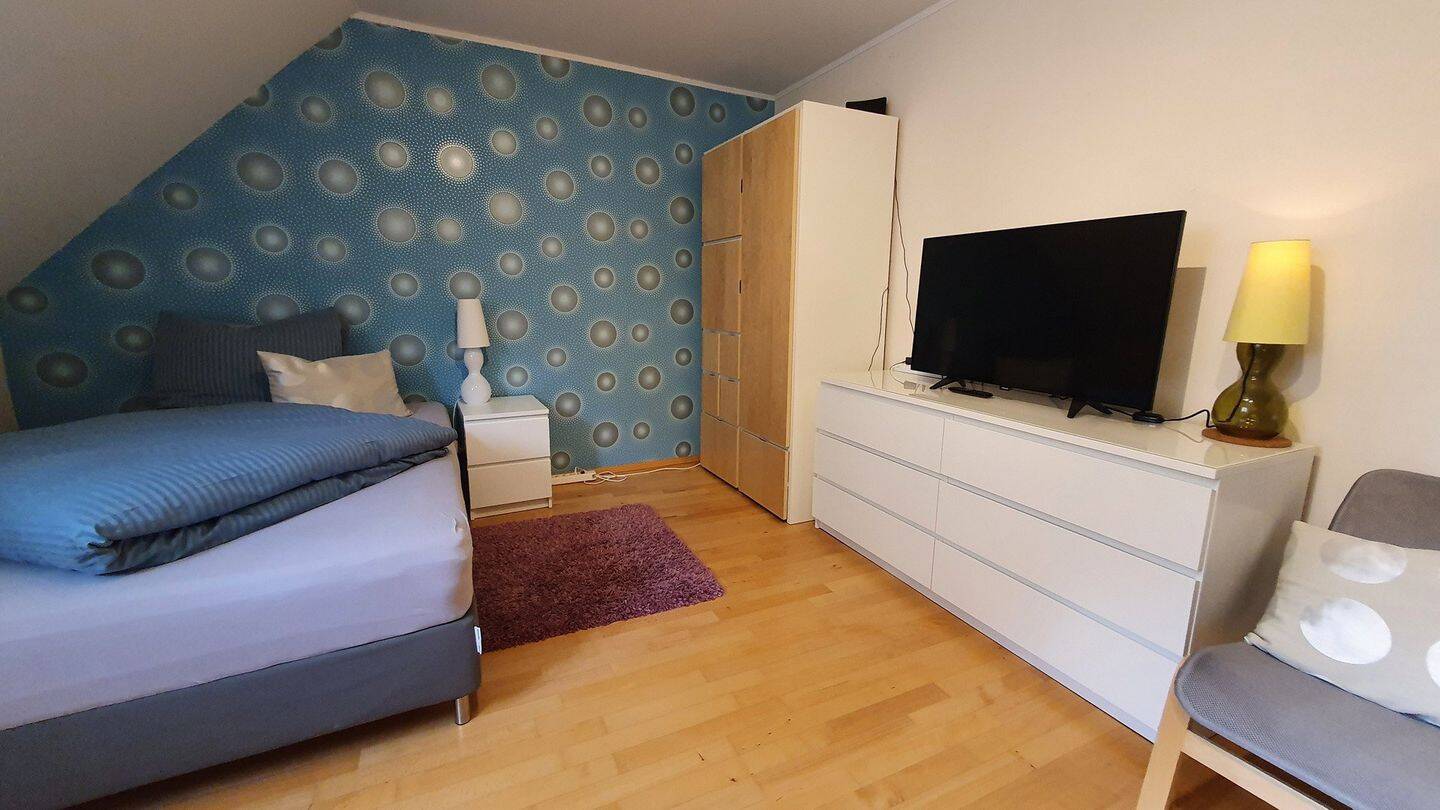** Möbl. Apartment in WI-Nordenstadt inkl. Wäscheservice – einfach einziehen – Komplettmiete, 65205 Wiesbaden