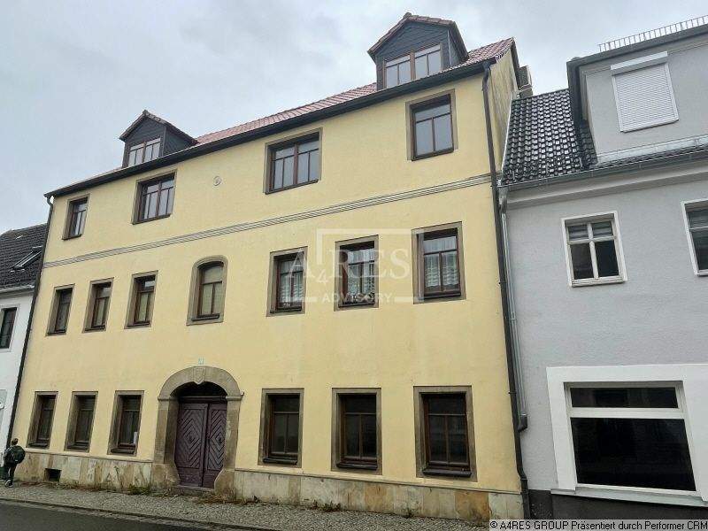 Charmantes Mehrfamilienhaus für 407 EUR/m², 1616 Strehla
