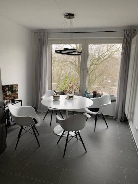 D-Innenstadt: Hochwertig kernsanierte helle, ruhige 2-ZKB-Wohnung mit Wohnküche und SW-Balkon / WG geeignet, 40227 Düsseldorf (Eller Oberbilk)