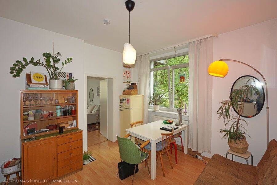 Charmante 2-Zimmerwohnung im historischen 3-Parteienwohnhaus, 50937 Köln (Lindenthal Klettenberg Sülz)