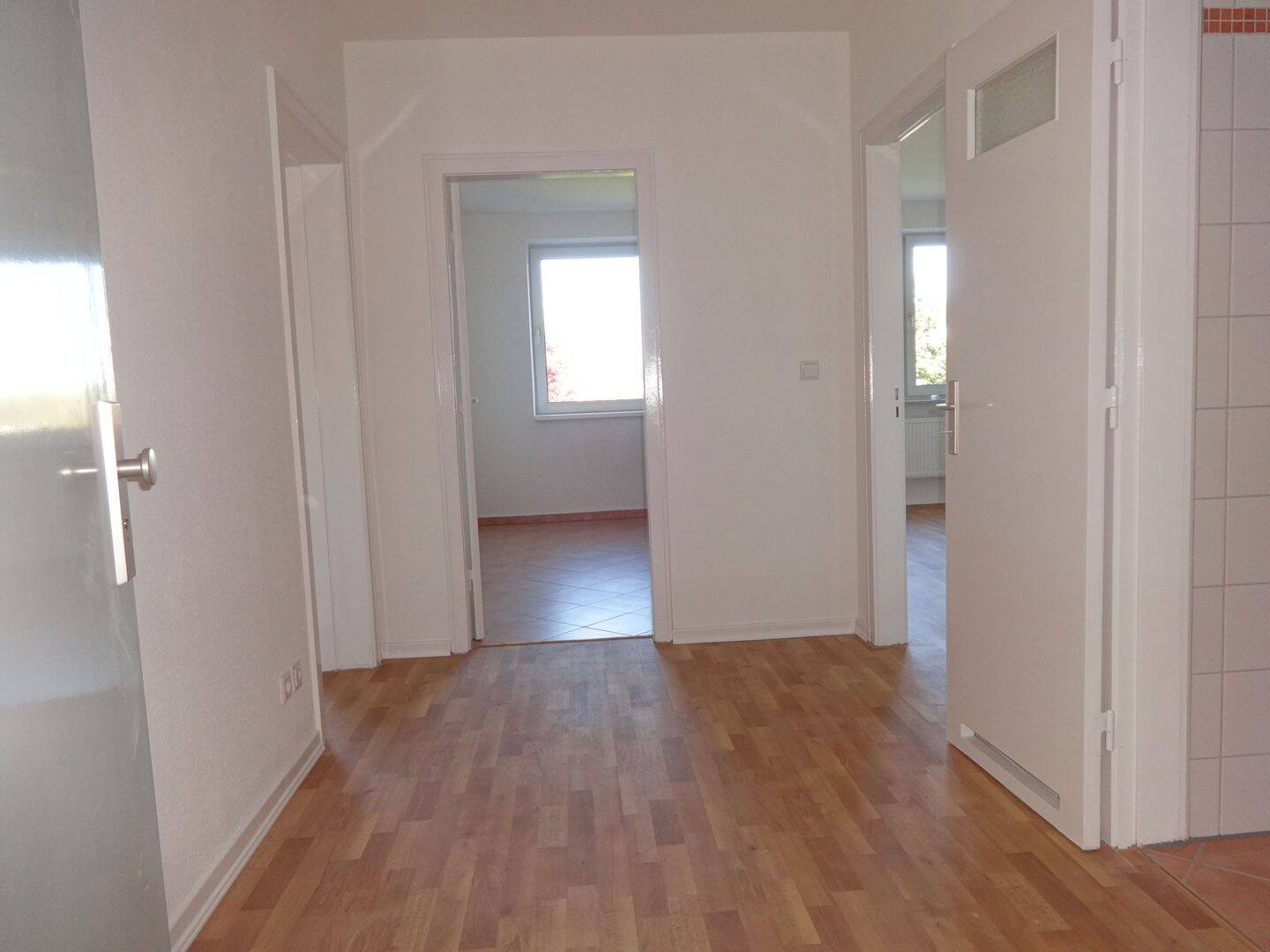 HH-Farmsen, 2-Zimmer Wohnung im 2.OG mit Balkon !! Bitte unsere Fragen beachten !!, 22159 Hamburg (Wandsbek Bramfeld Farmsen-Berne Sasel Tonndorf)