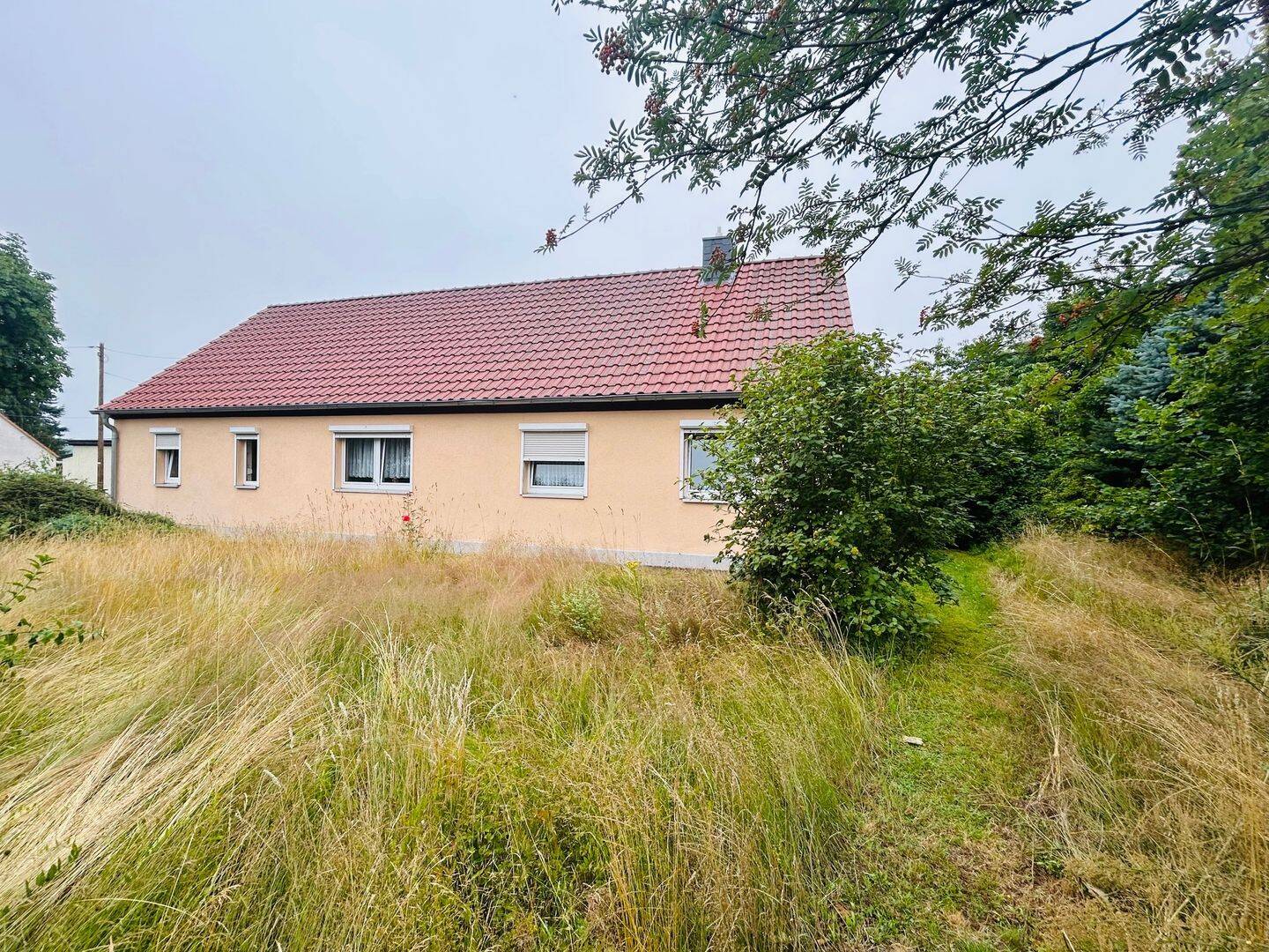 Kleiner Bauernhof mit EFH und Scheune in ruhiger Lage mit Anliegerverkehr, 16928 Groß Pankow (Prignitz)