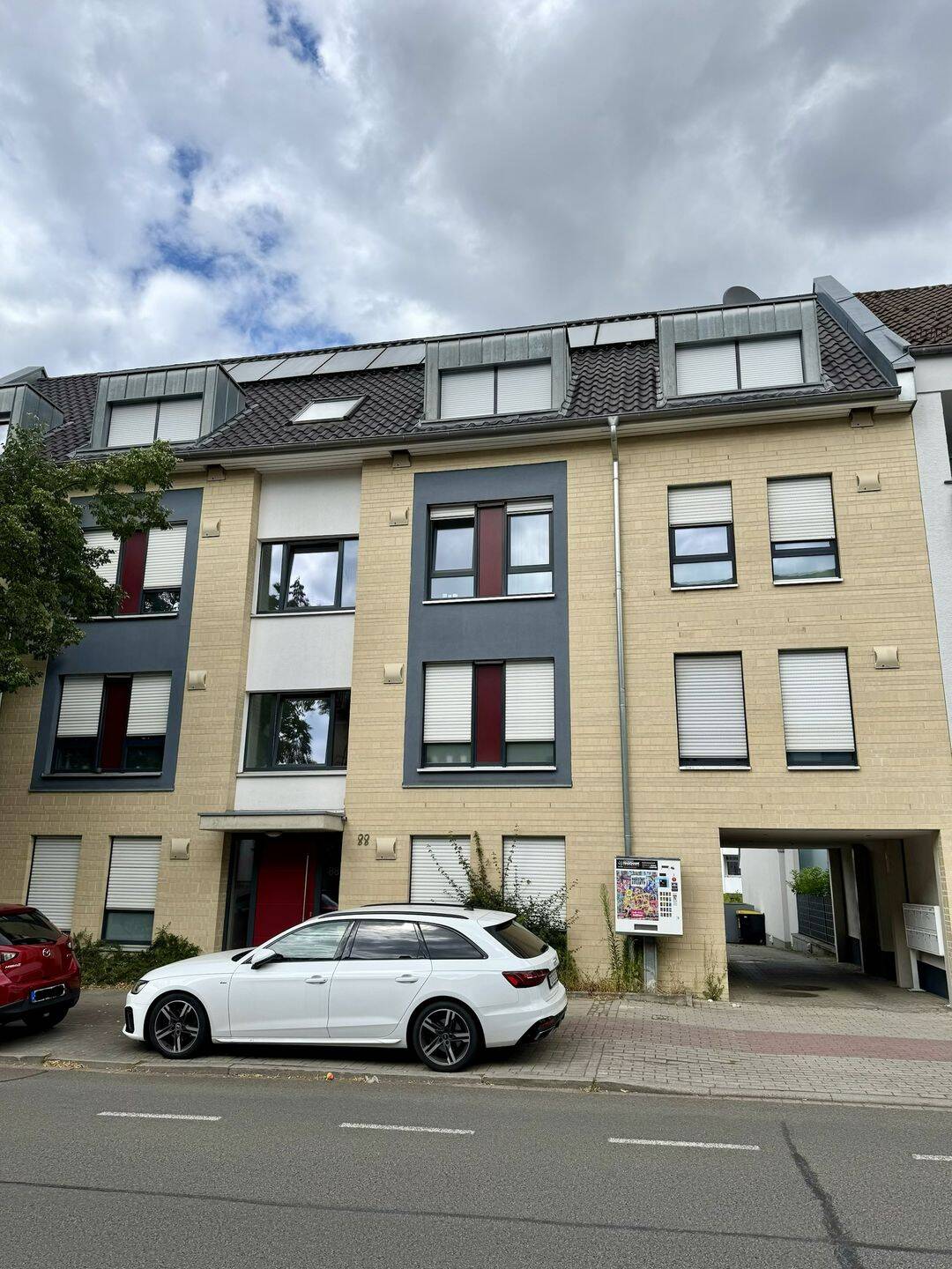 Möbliertes WG-Zimmer mit Stellplatz am Westerberg – ideal für Studierende | August bis Januar, 49090 Osnabrück (Eversburg Hafen Haste Pye Sonnenhügel)