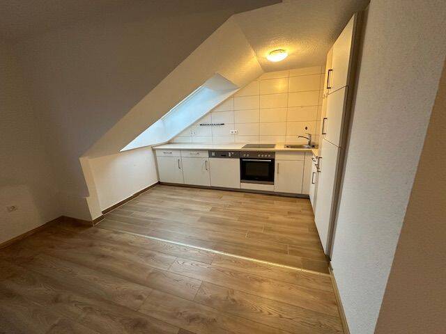 Helle kernsanierte 3,5 Zi. DG-Wohnung – auch zum Verkauf, 76275 Ettlingen