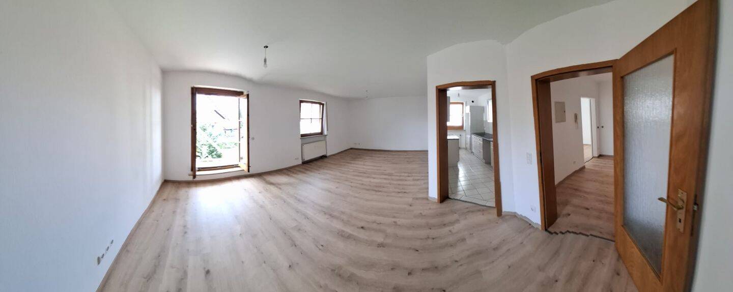 Helle 2,5 Zimmer Wohnung, 86971 Peiting