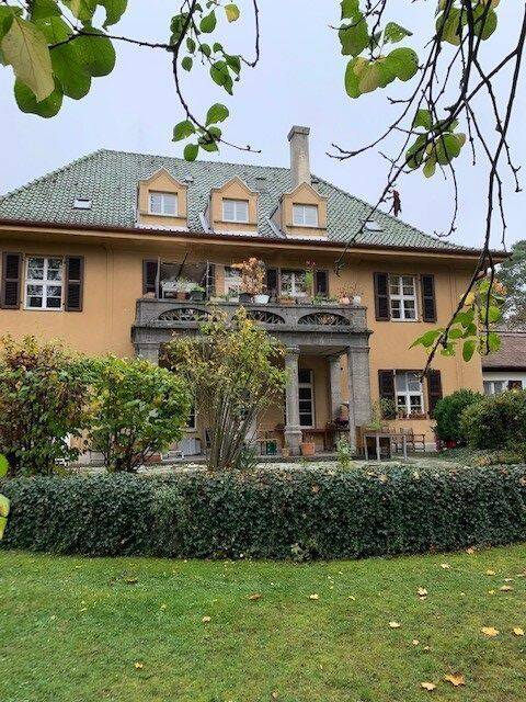 Charmante unmöblierte 1-Zimmer-Wohnung in ruhiger Villa, 91054 Erlangen (Burgberg Erlangen-Nord Erlangen-Ost Innenstadt Sieglitzhof)