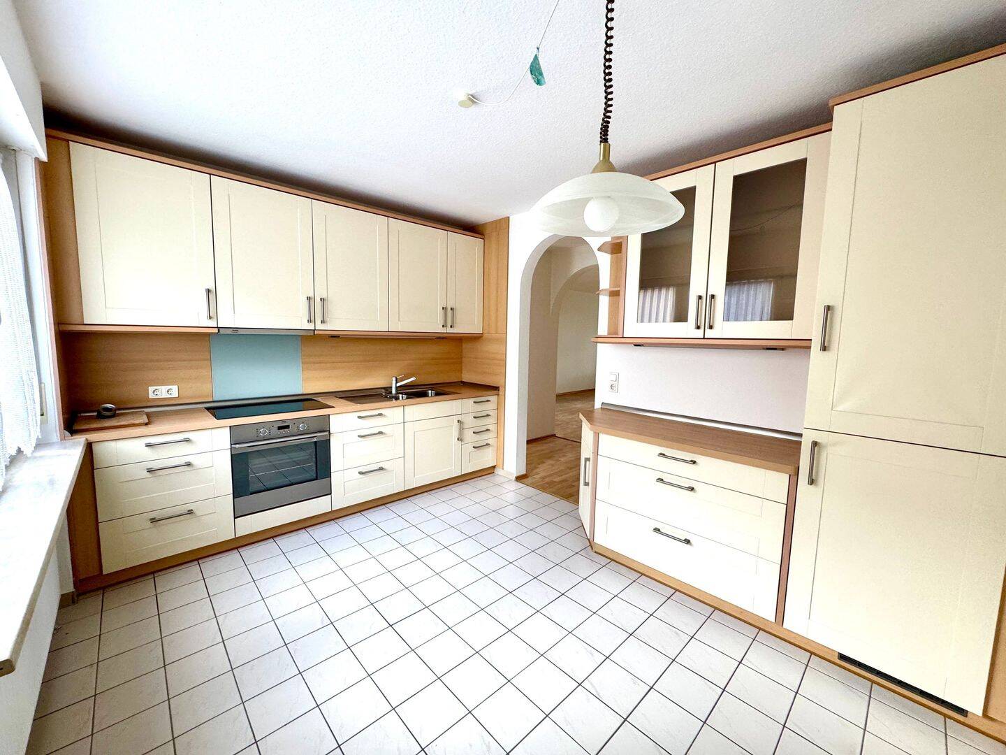 KL-West – Renovierte 3-Zimmerwohnung mit Einbauküche und Balkon, 67659 Kaiserslautern (Erfenbach Erlenbach Innenstadt Morlautern)