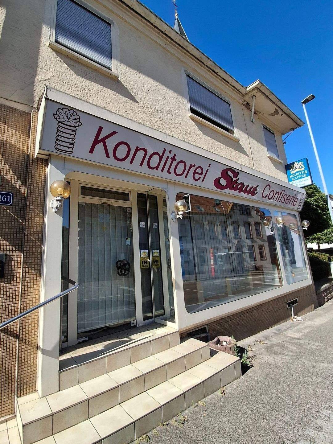 Wohn- und Geschäftshaus mit ehemaliger Bäckerei – Wohnen und Arbeiten unter einem Dach in guter Geschäftslage von St. Ingbert-Rohrbach, 66386 St. Ingbert (Sankt Ingbert)