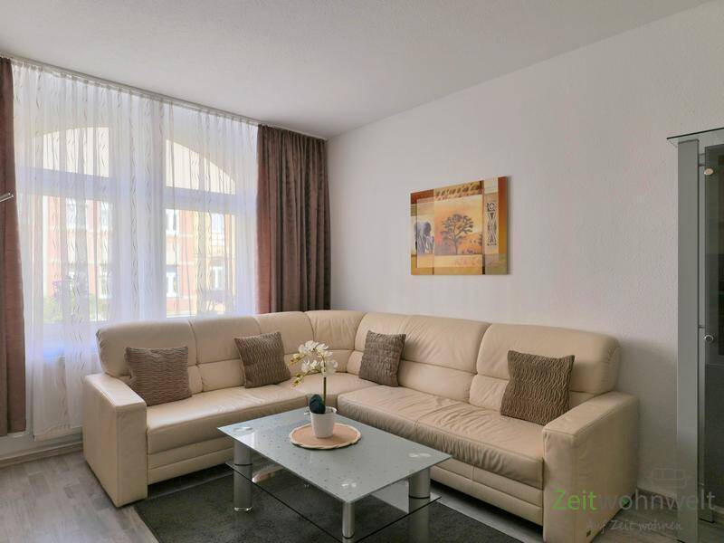 (EF1305_M) Erfurt: Andreasvorstadt, Erstbezug in neu möblierte 2-Zimmer-Wohnung mit Balkon, PKW-Stellplatz mgl., 99089 Erfurt (Altstadt Andreasvorstadt Berliner Platz Ilversgehofen Rieth)