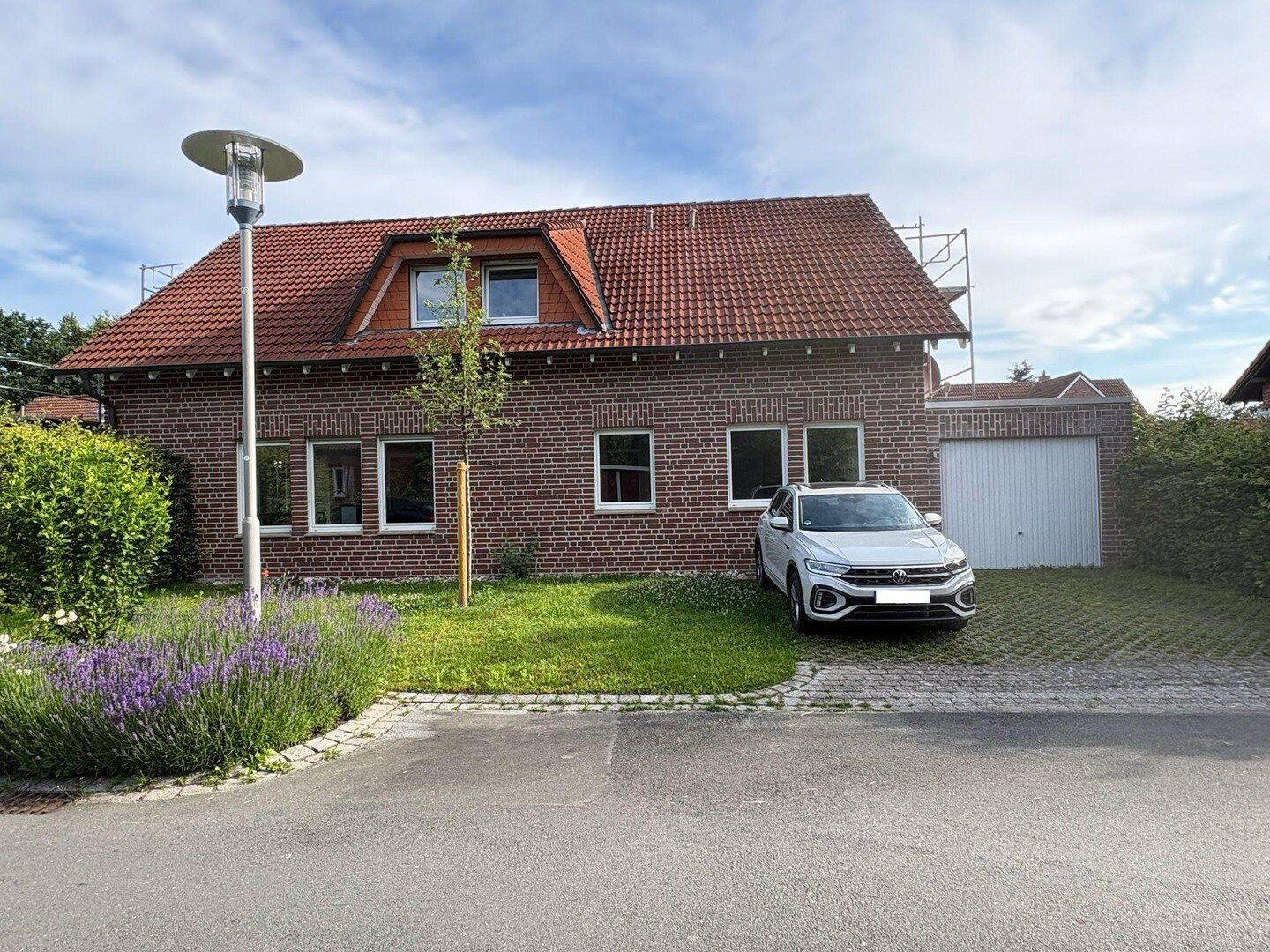 Komfort-Einliegerwohnung im Winkelbungalow mit Balkon in ruhiger Stadtrandlage, von privat, 59320 Ennigerloh