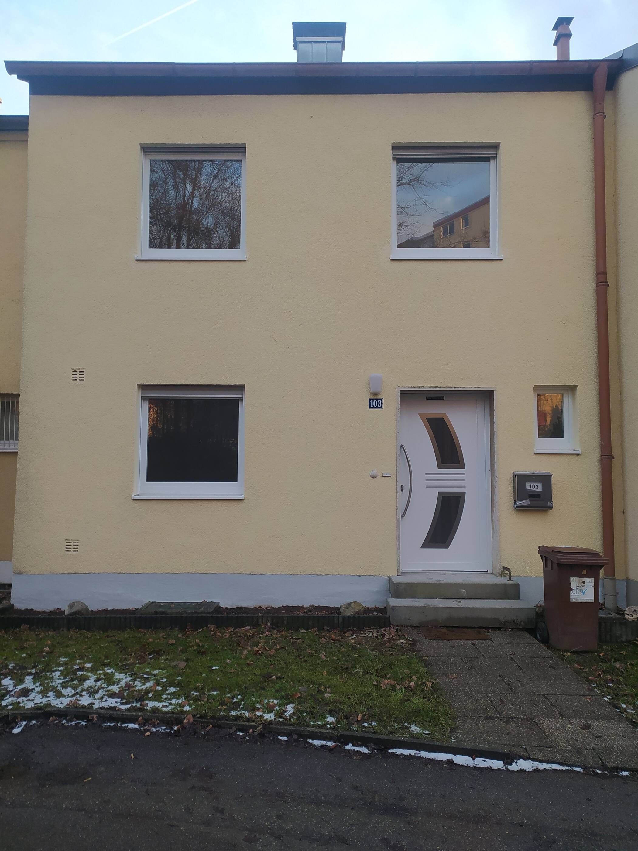 Kleines Reihenmittelhaus in Donauwörth Parkstadt, 86609 Donauwörth