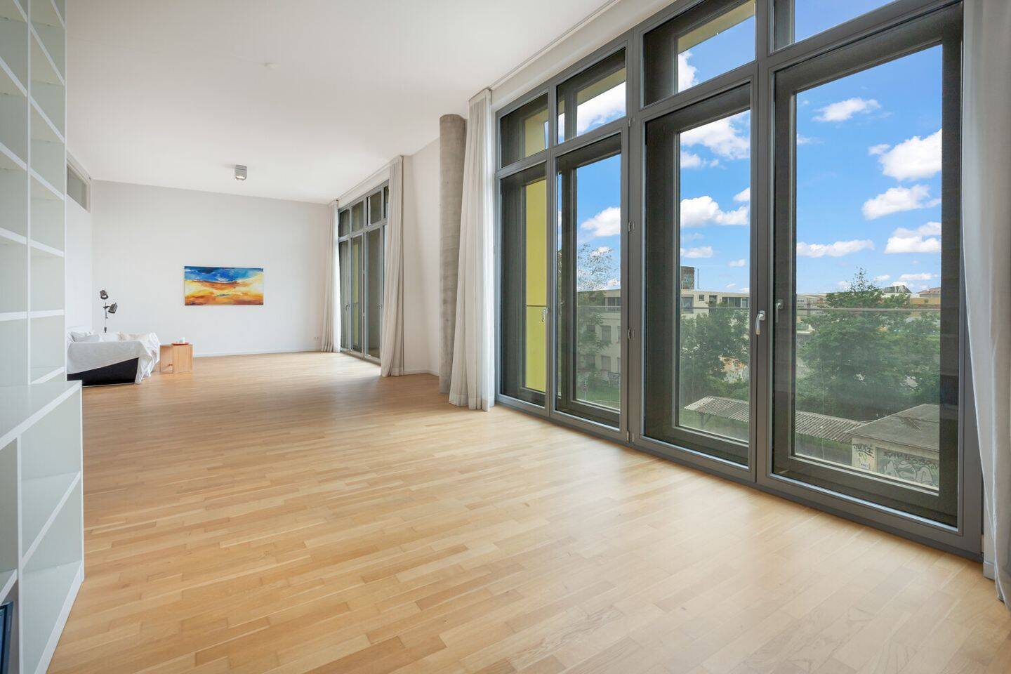 Urbaner Loft-Charakter am Wasser – architekturpreisgekröntes Wohnen im Osthafen, 60314 Frankfurt am Main (Fechenheim Ostend)