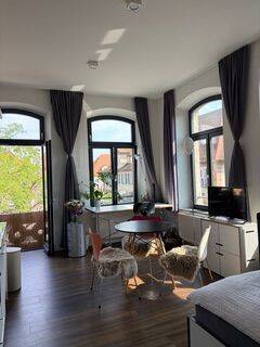 Traumwohnung für Studenten, 91054 Erlangen (Burgberg Erlangen-Nord Erlangen-Ost Innenstadt Sieglitzhof)