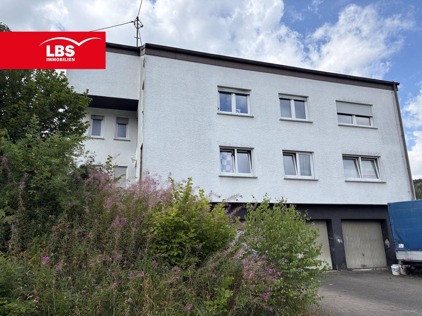 Neuer Preis – Dreifamilienhaus in Kirchhundem Silberg, 57399 Kirchhundem