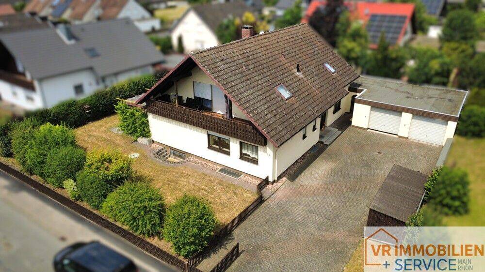 Wohnen & Vermieten – Gepflegtes Zweifamilienhaus in begehrter Lage von 97616 Bad Neustadt/Brendlorenzen, 97616 Bad Neustadt a.d. Saale