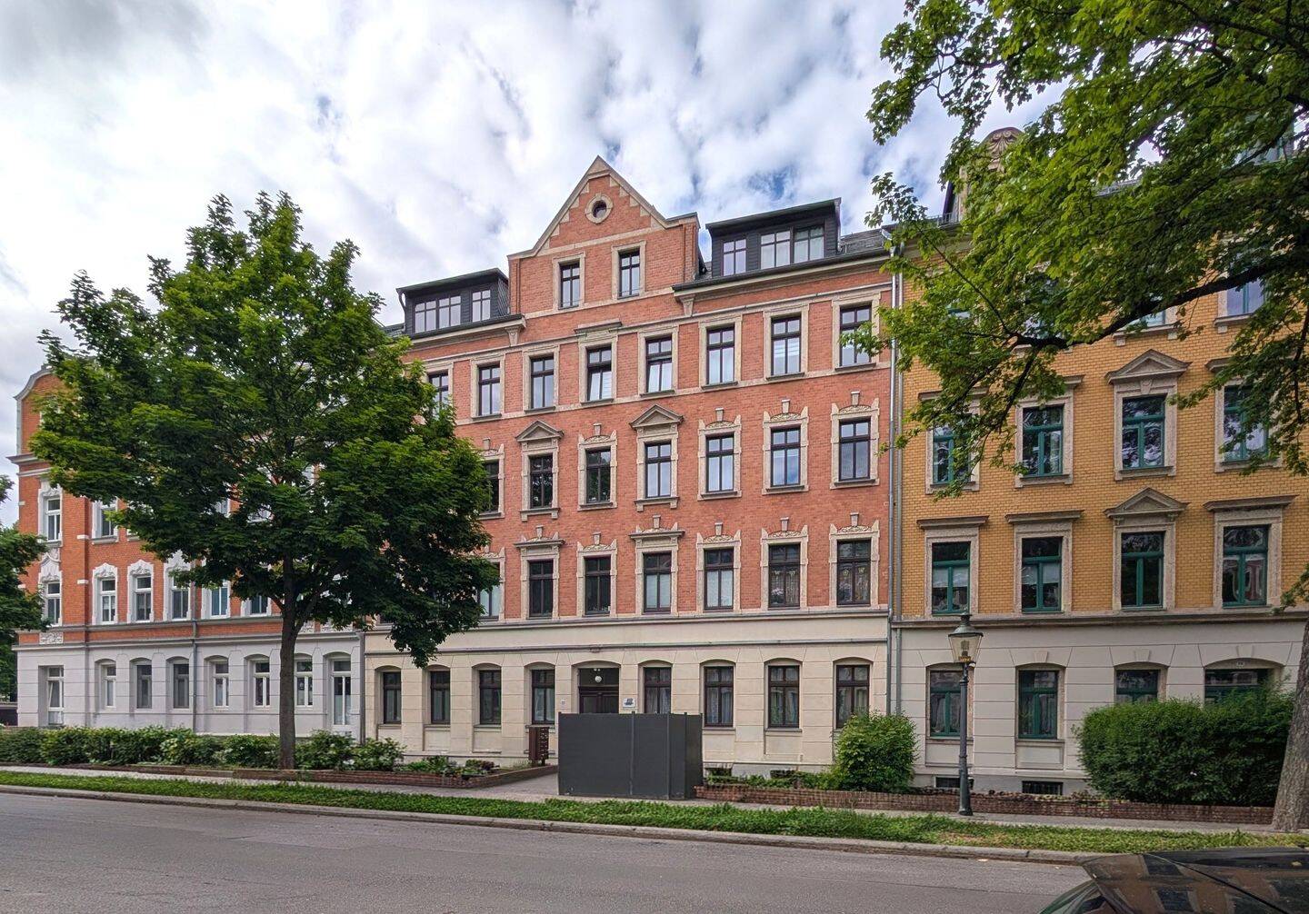 Stadtleben genießen – Ruhig wohnen: 3-Zimmer-Wohnung mit Balkon in Altendorf, 9116 Chemnitz