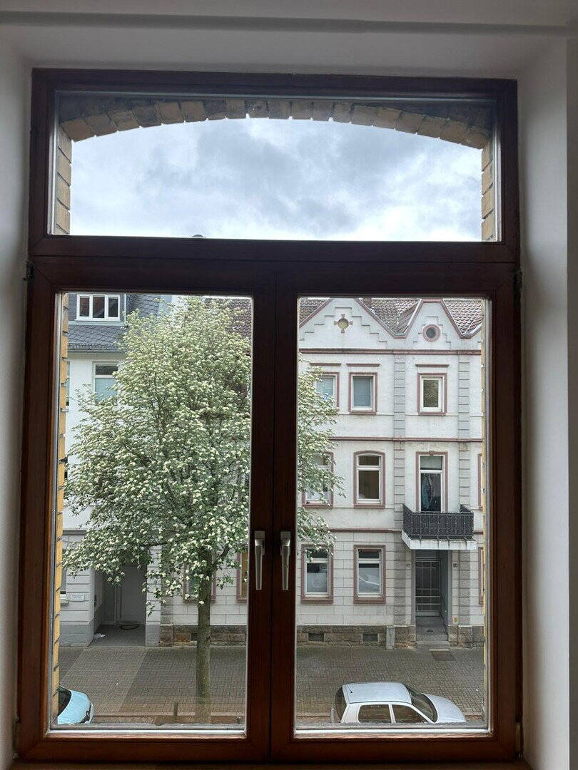 image-72702776