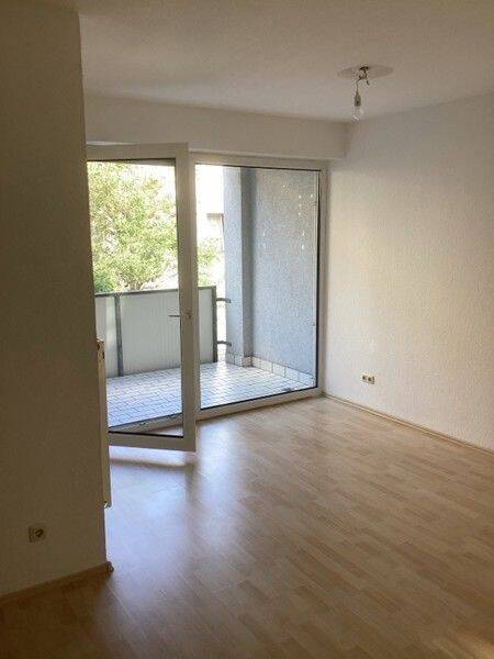Gemütliche 2-Zimmer-Wohnung mit Balkon in bester Innenstadtlage, 55411 Bingen am Rhein