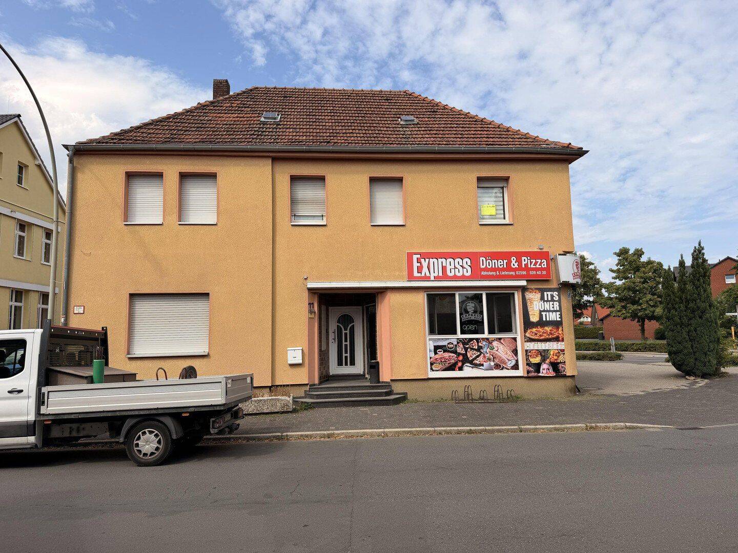 Wohn- und Geschäftshaus mit Ladenfläche, Nebengebäude, Garagen&Ausbaupotenzial in Nordkirchen-VHB, 59394 Nordkirchen