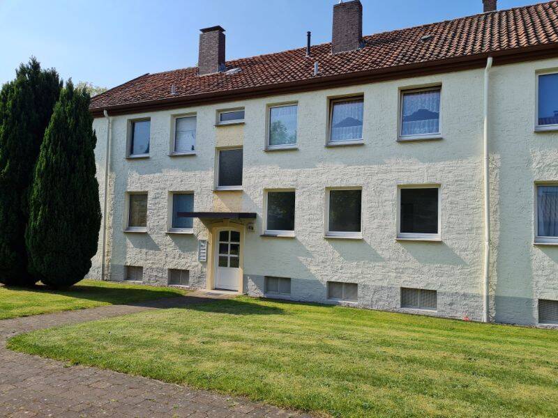 Gepflegte 2-Zimmer-Wohnung in Bielefeld-Brackwede, 33647 Bielefeld (Brackwede Senne Ummeln)