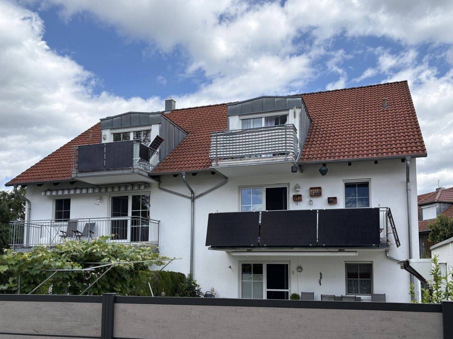 Schicke 2,5 Zimmer-Wohnung mit Balkon, 85055 Ingolstadt