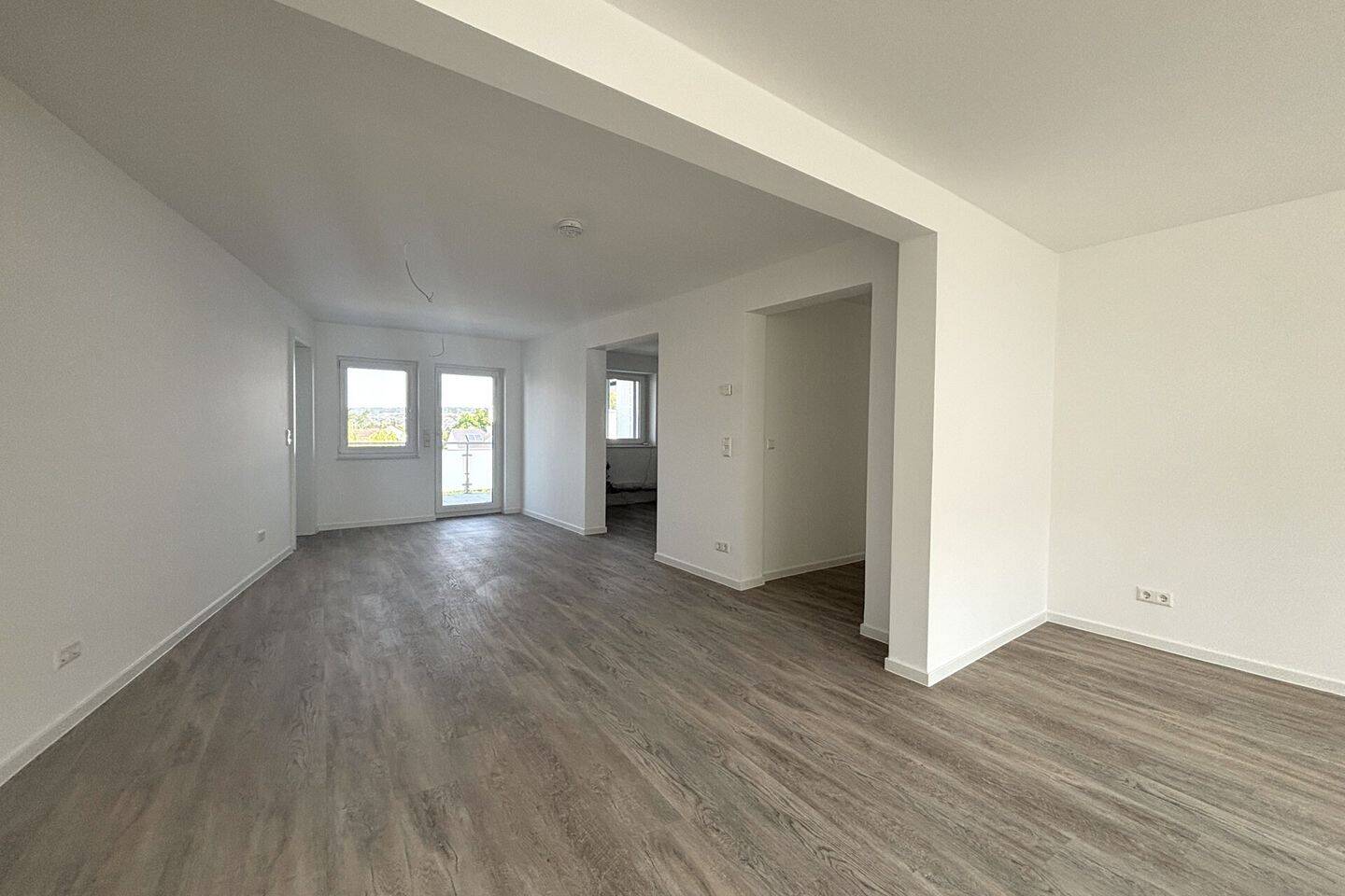 Attraktive 4,5-Zimmer-Wohnung mit Balkon & Garage, 74321 Bietigheim-Bissingen