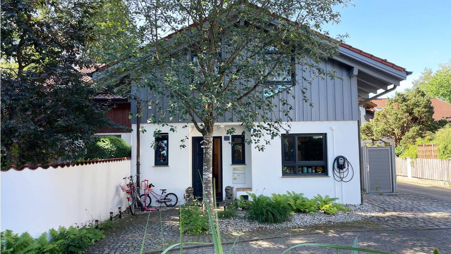 Exklusives Designer-Einfamilienhaus mit High-End-Ausstattung in privilegierter Lage von Baldham, 85598 Vaterstetten